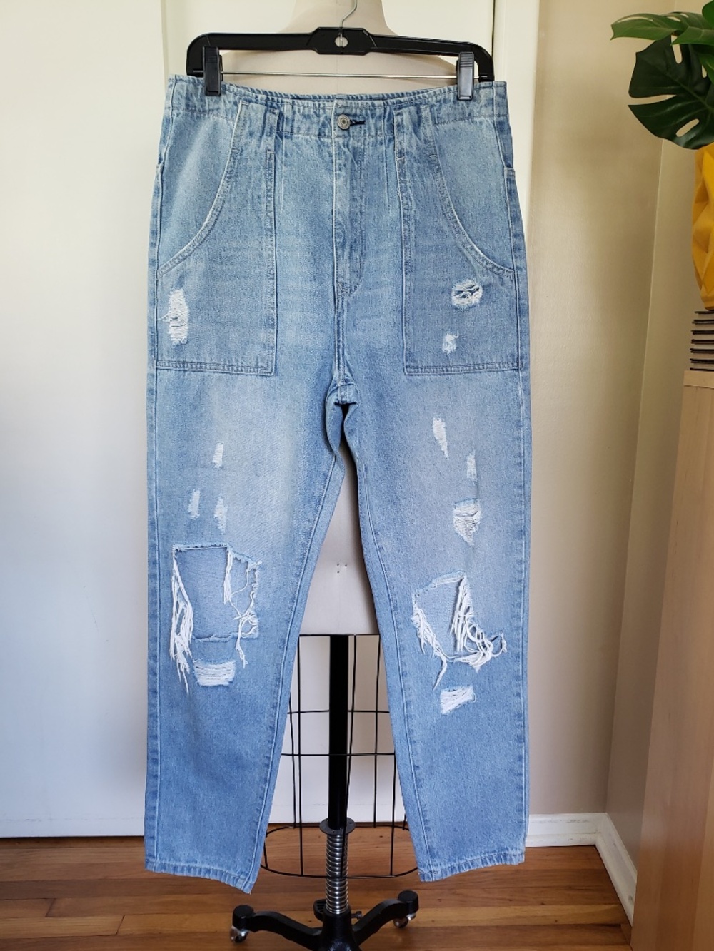 Vervet Distressed High-Rise Denim Jeans Size 28